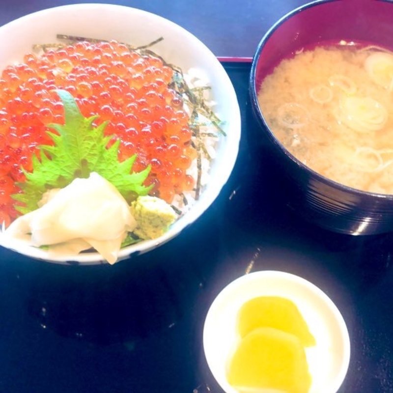いくら丼(釧ちゃん食堂)