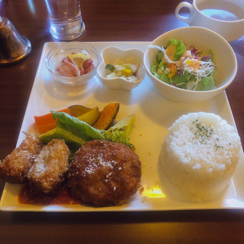 どろぶたメンチカツ(ランチョ・エルパソ )