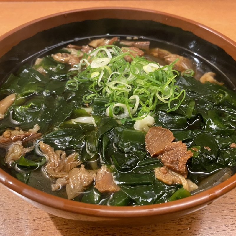 ぼっかけわかめ蕎麦(立ち喰いうどんそば 松屋)