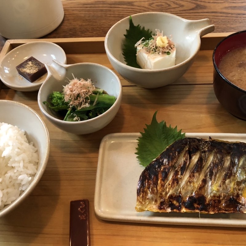さわらの西京焼き定食(たぐい食堂 )