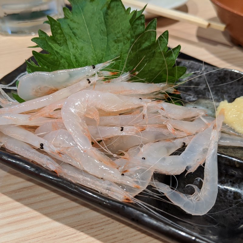 白海老の姿盛り(ふれあい酒場 ほていちゃん 野毛店)