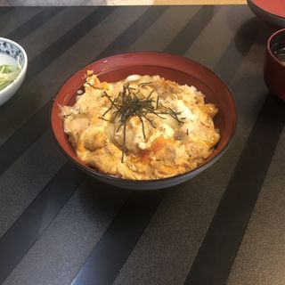 鶏よしの親子丼(鶏よし(とりよし))