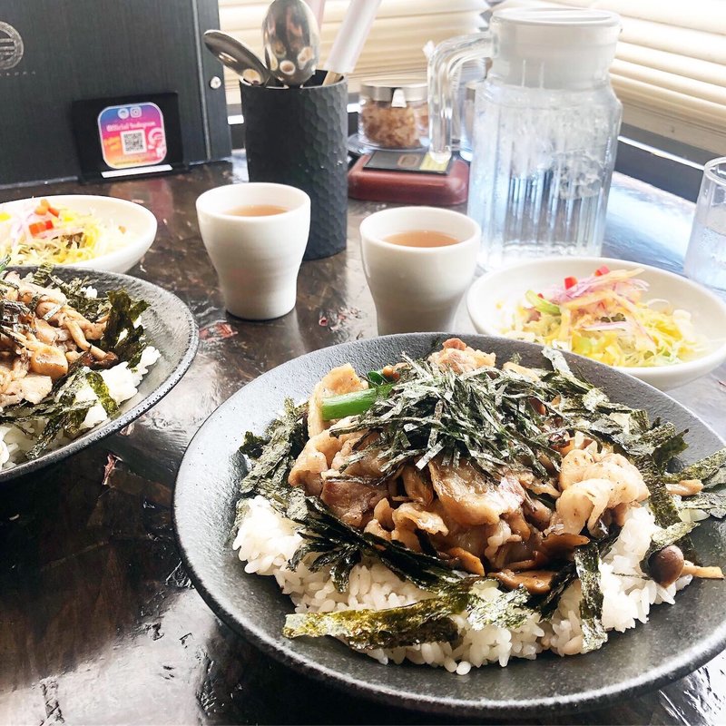 日出蔵丼(珈琲日出蔵 二番館 （ひでくら）)