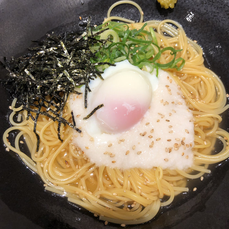とろろと半熟卵柚子胡椒風味(こなな 天神店)