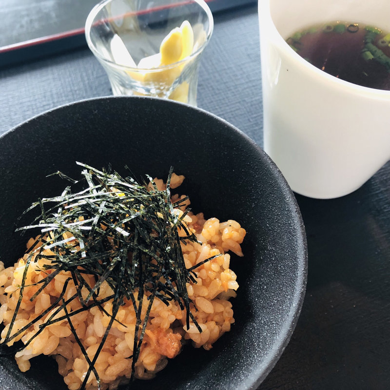 うに炒飯(アークヒルズクラブ)