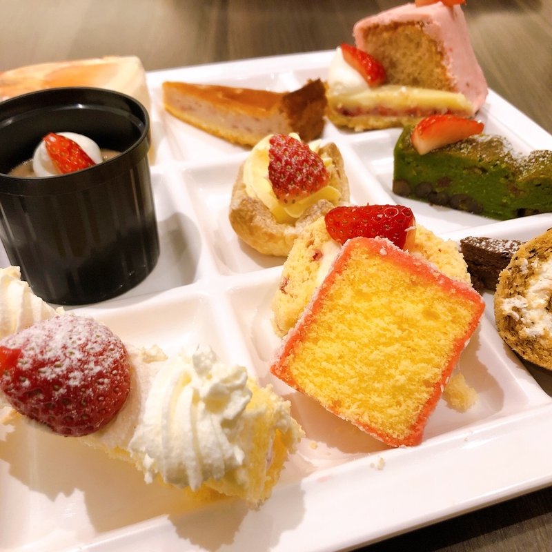いちごスイーツブッフェ(和食 むさし野)