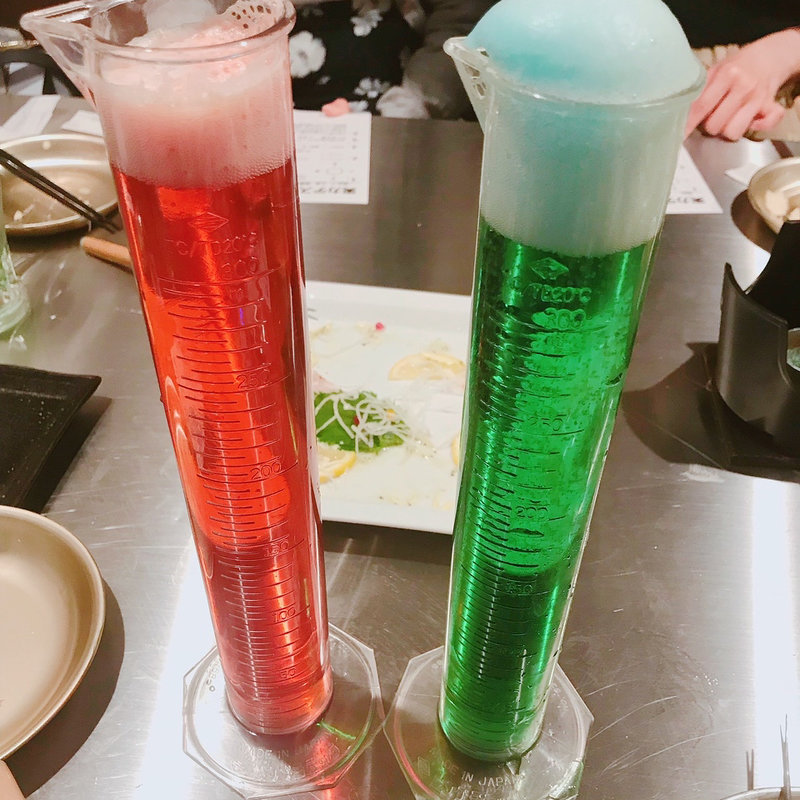 (昭和21年小学校居酒屋 ６年4組栄分校)