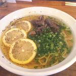 塩レモン地鶏ラーメン