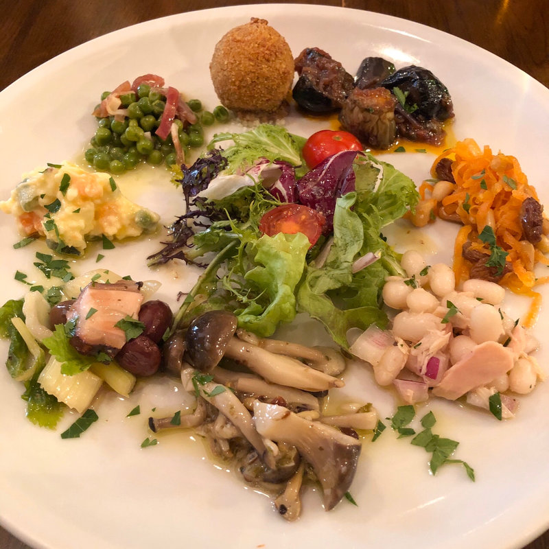 前菜盛り合わせ(トラットリア ブカ マッシモ )