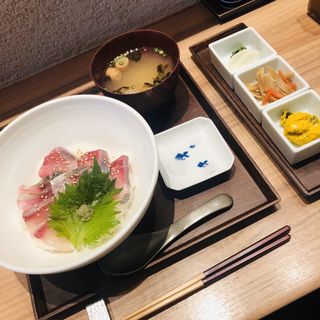 博多海鮮丼(磯らぎ)