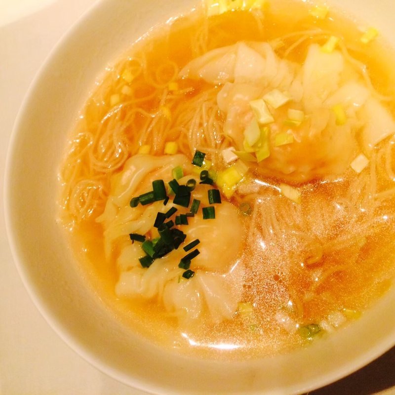 海老ワンタン麺(ハイフンテラス)