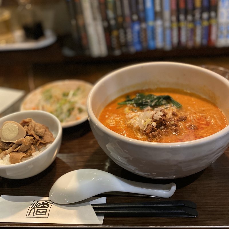 (邦人式中華酒館 HOI)