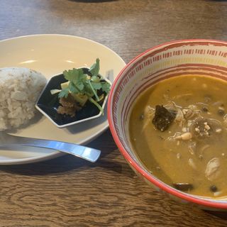 オリエンタルスープカレー(世田谷クミン)