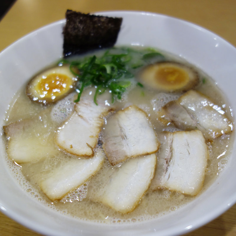 チャーシューメン(名代ラーメン亭 天神店)