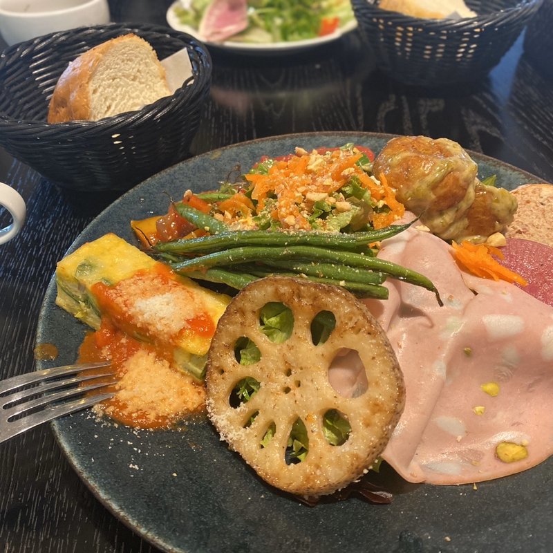 サラダプレート(グッドモーニング カフェ 千駄ヶ谷店 （Goodmorning Cafe）)