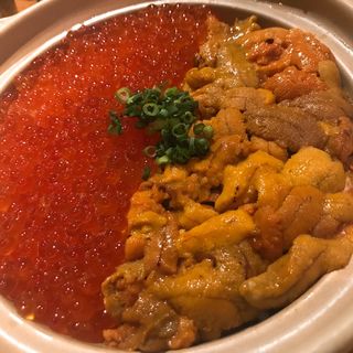 うにいくら丼(魚輝)