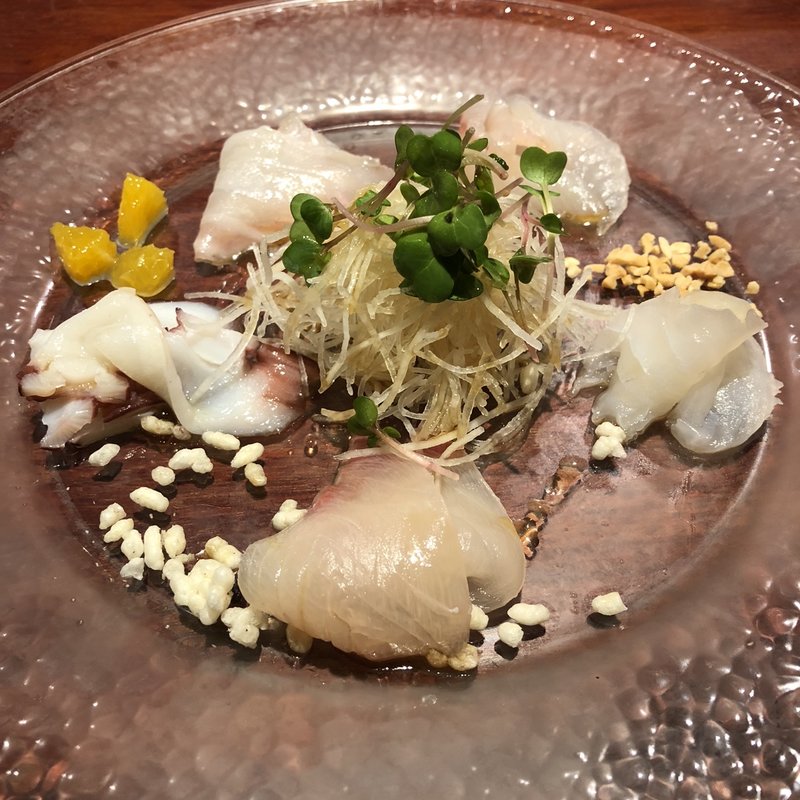5種類の新鮮魚介カルパッチョ サラダ仕立て(魚China Yo)
