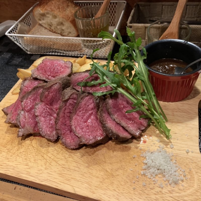 アンガス牛 200g(びすとろ UOKIN ボン・ポテ)