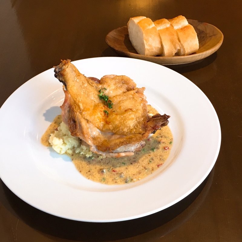 若鳥のロースト(シエル・ドゥ・リヨン)