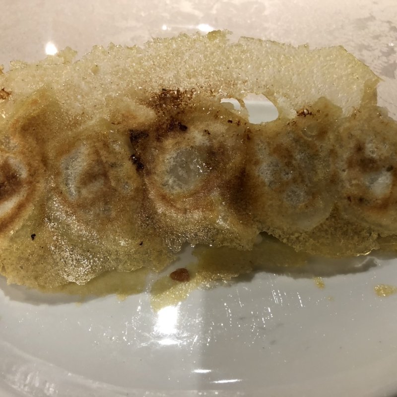 焼餃子白菜(一味玲玲 新橋2号店)