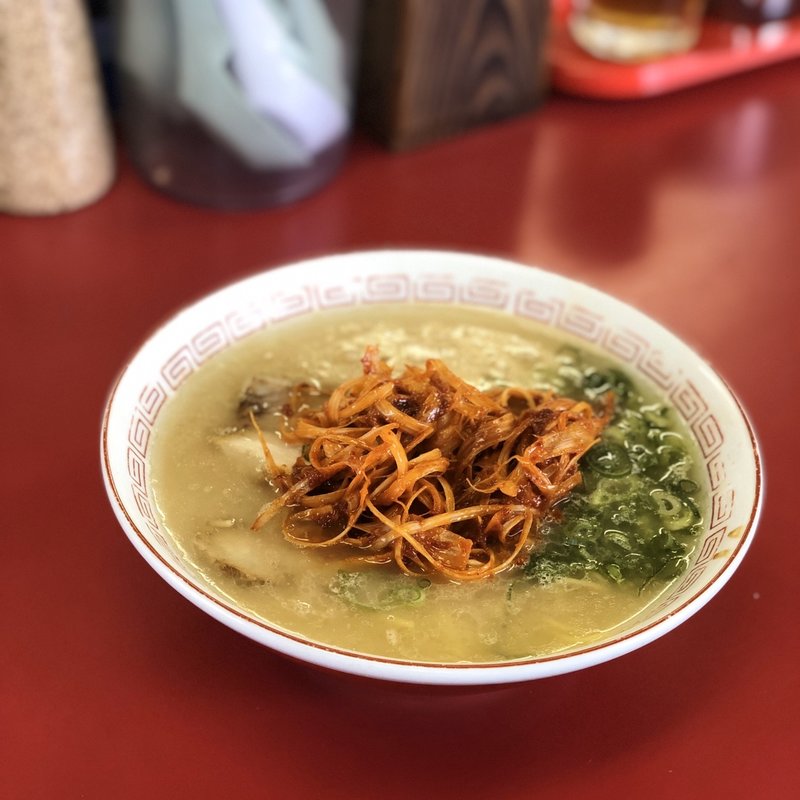 赤ラーメン(博多成金ラーメン 福岡建材社員食堂)
