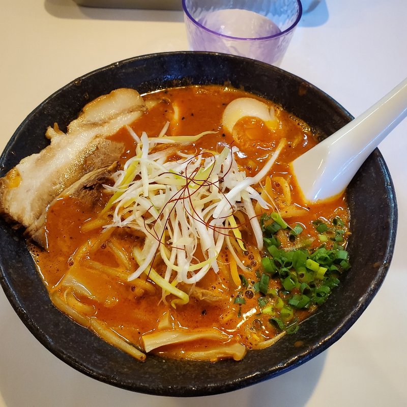 味玉辛味噌ラーメン(麺屋 のろし 秋葉原店)
