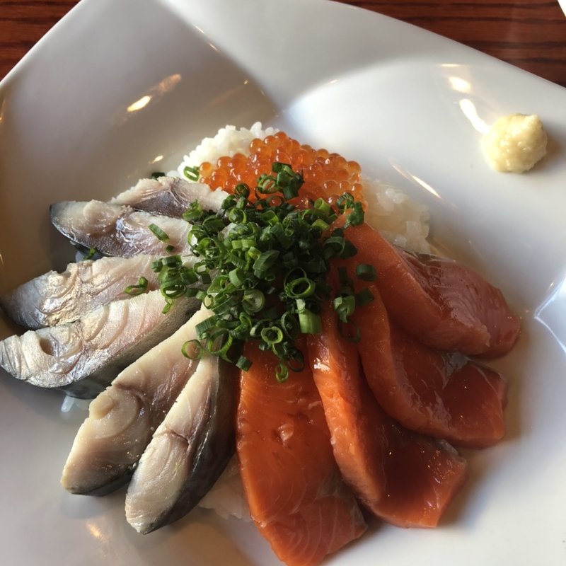 金華サバ海鮮丼(レッドロブスター 上池台店 （Red Lobster）)