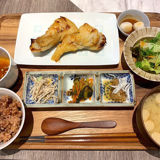 本日の発酵プレート(東京850食堂・酒場)