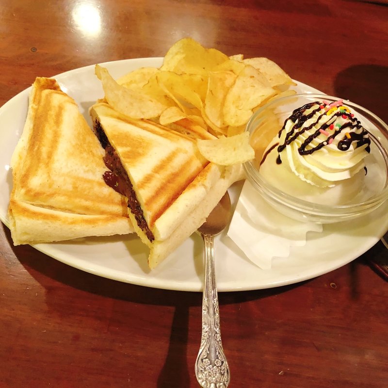 ホットサンド（チョコレート）(珈琲西武)