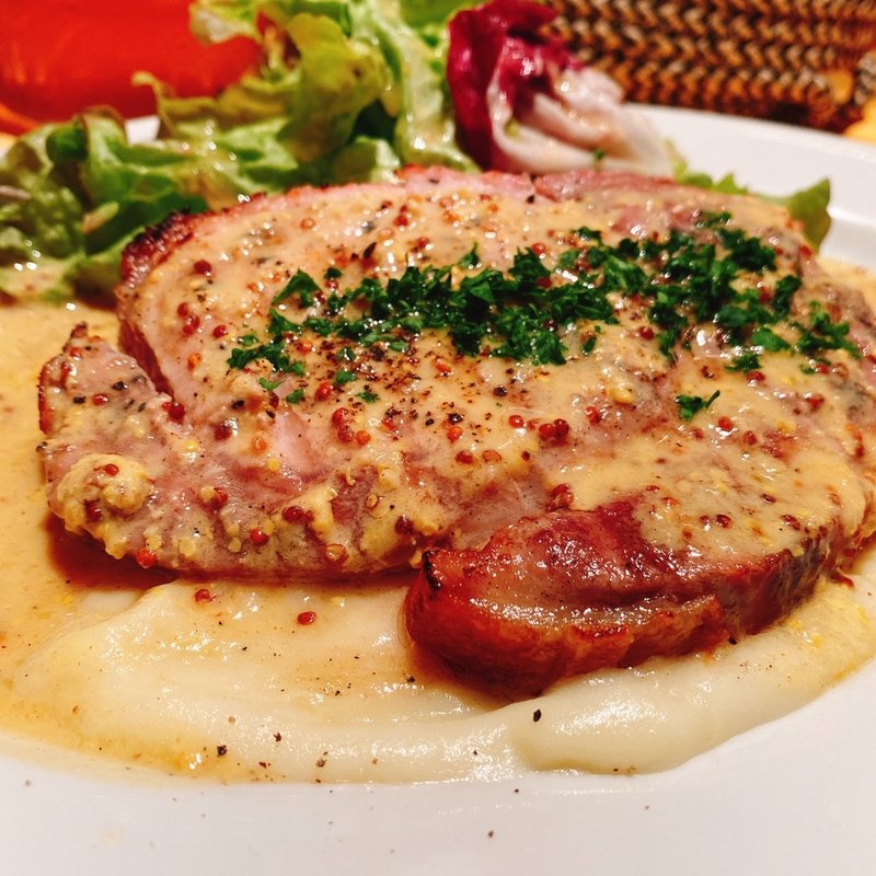 ランチ：ポークソテー(Aux Délices de Dodine 東京ミッドタウン八重洲店)