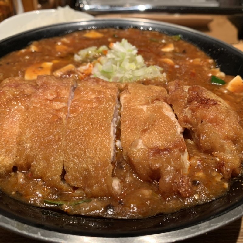 全とろ麻婆麺　トッピング排骨(新潟 三宝亭 東京ラボ 宮益坂店)