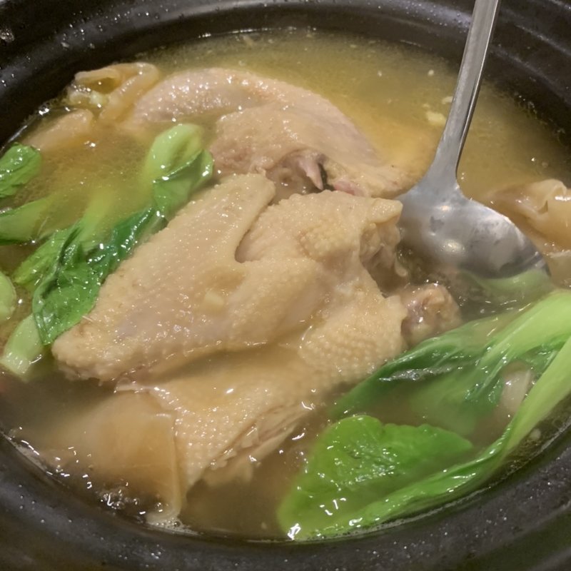 鷄の栄養スープ(上海料理 四季 陸氏厨房)