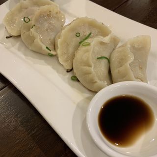 餃子(上海料理 四季 陸氏厨房)