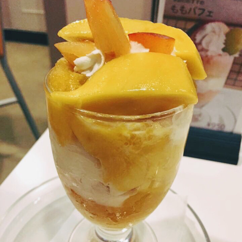 マンゴーパフェ(フルーツパーラーフクナガ )