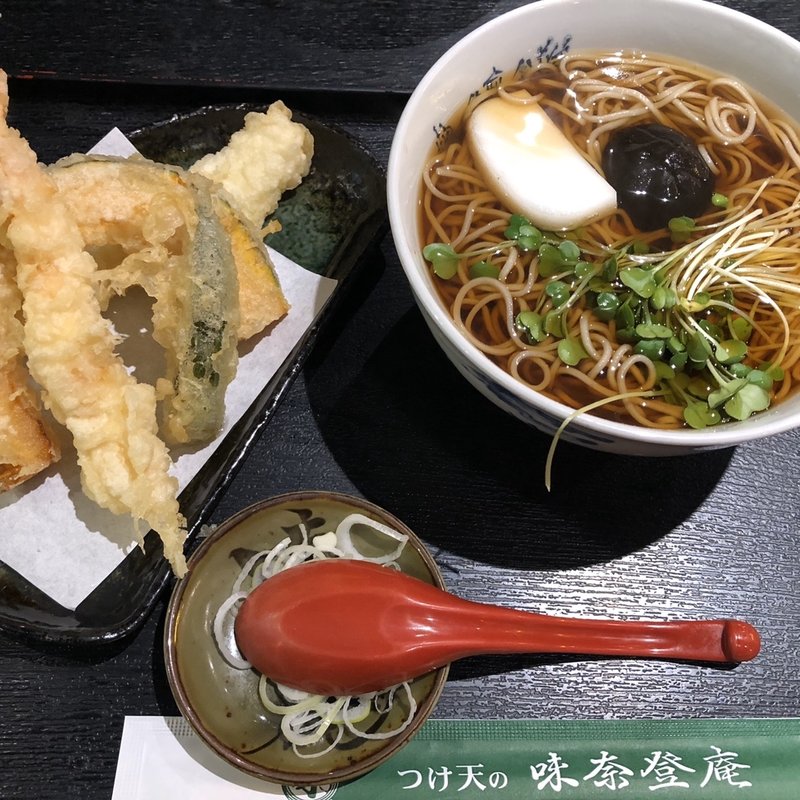 天ぷらそば（上かけ+えび天 2本） 	(味奈登庵 本町店)