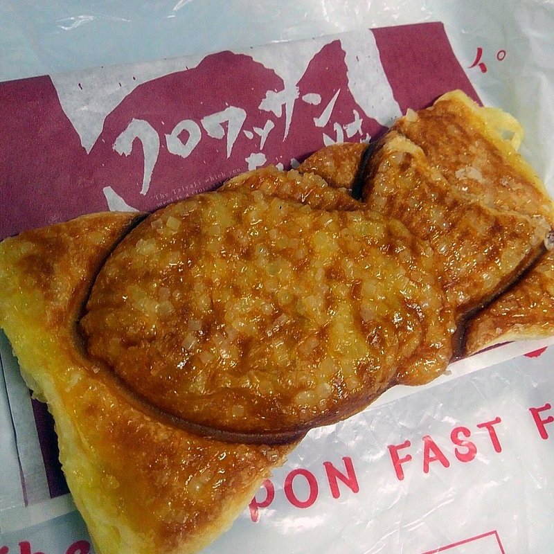 クロワッサンたい焼き　あずき(築地銀だこ イオン一関店 )