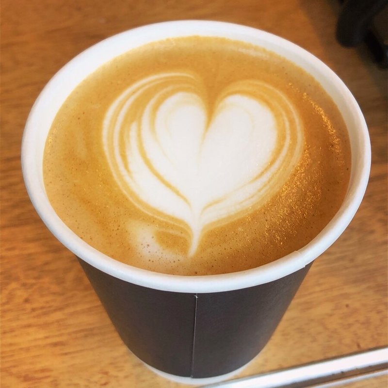 カフェラテ (hot)(COFFEE POST 本川越駅前店)