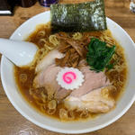 しょうゆラーメン(オランダ軒)