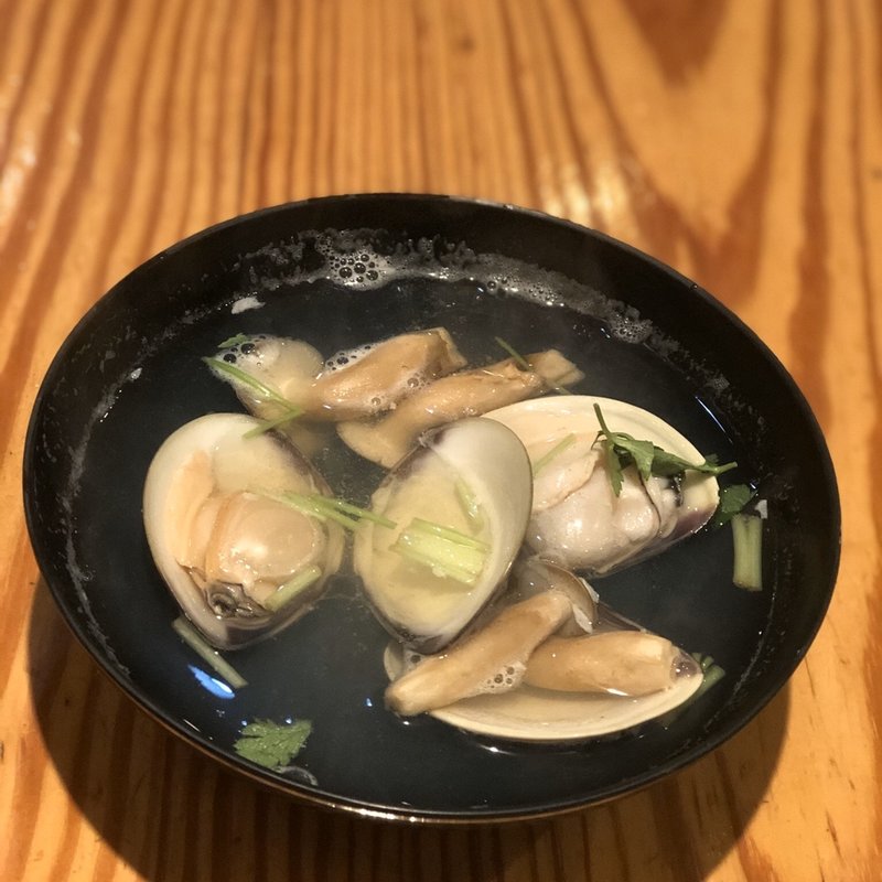 ハマグリの酒蒸し(割鮮　うを亀本店)