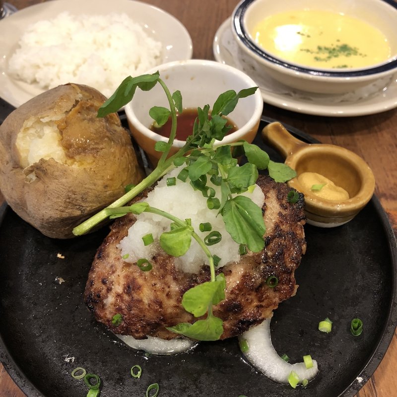 (つばめグリル ルミネ横浜店 )