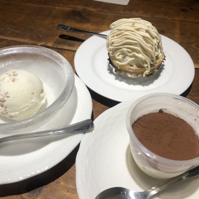 納豆スイーツ(博多フードパーク納豆家粘ランド)