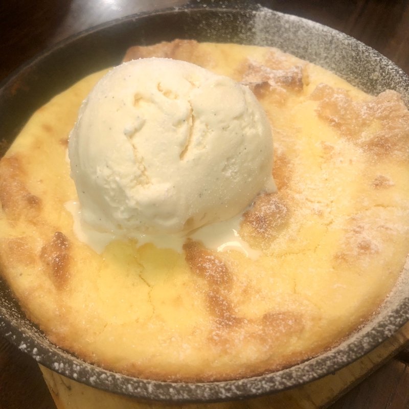 リコッタパンケーキ　バニラアイス(CORDUROY cafe KITTE（コーデュロイカフェ キッテ博多店）)