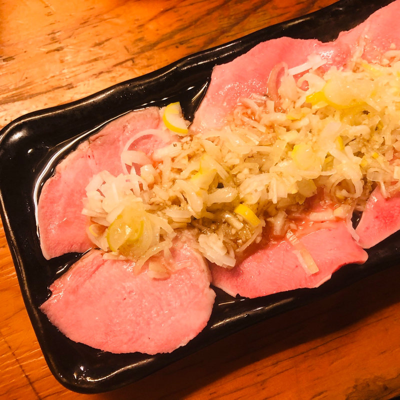 タン刺(亀戸ホルモン本店)