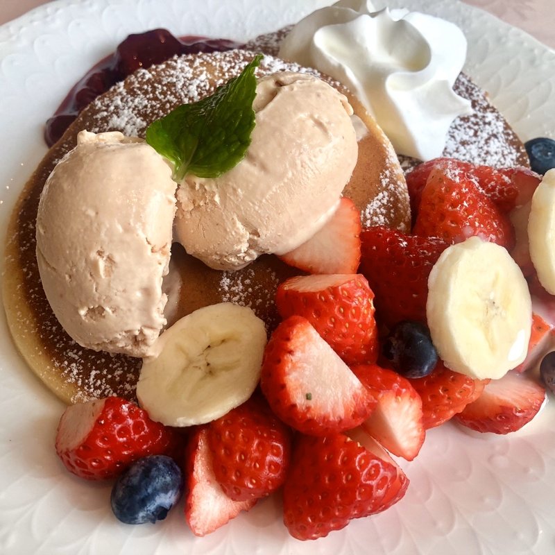 ベリーパンケーキ(ウィーンの森 博多大丸店 （ウィーンノモリ）)