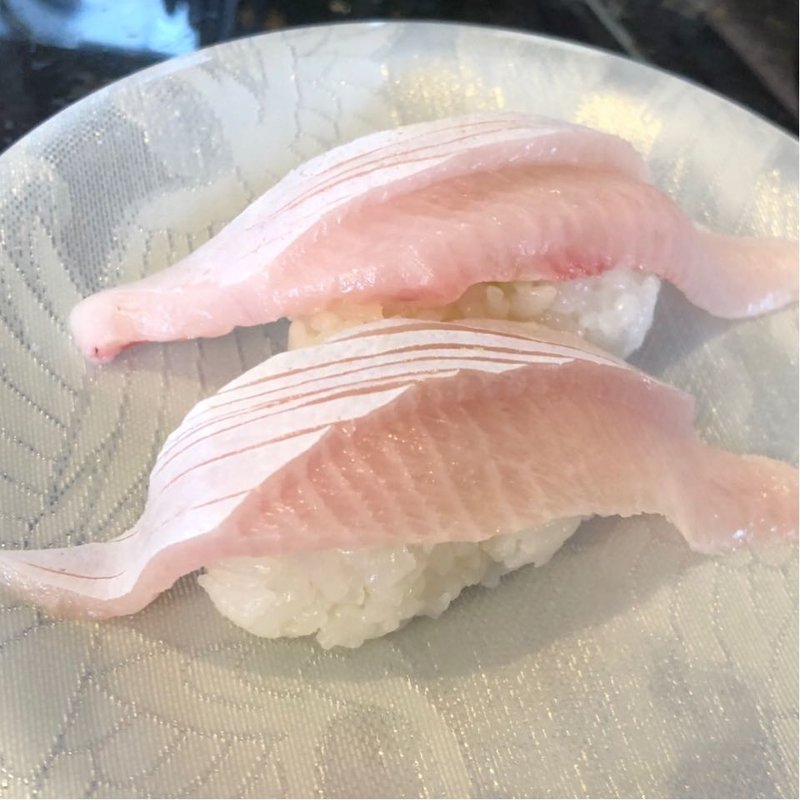 ブリトロ(廻鮮すし　玄海丸 トリアス久山店)