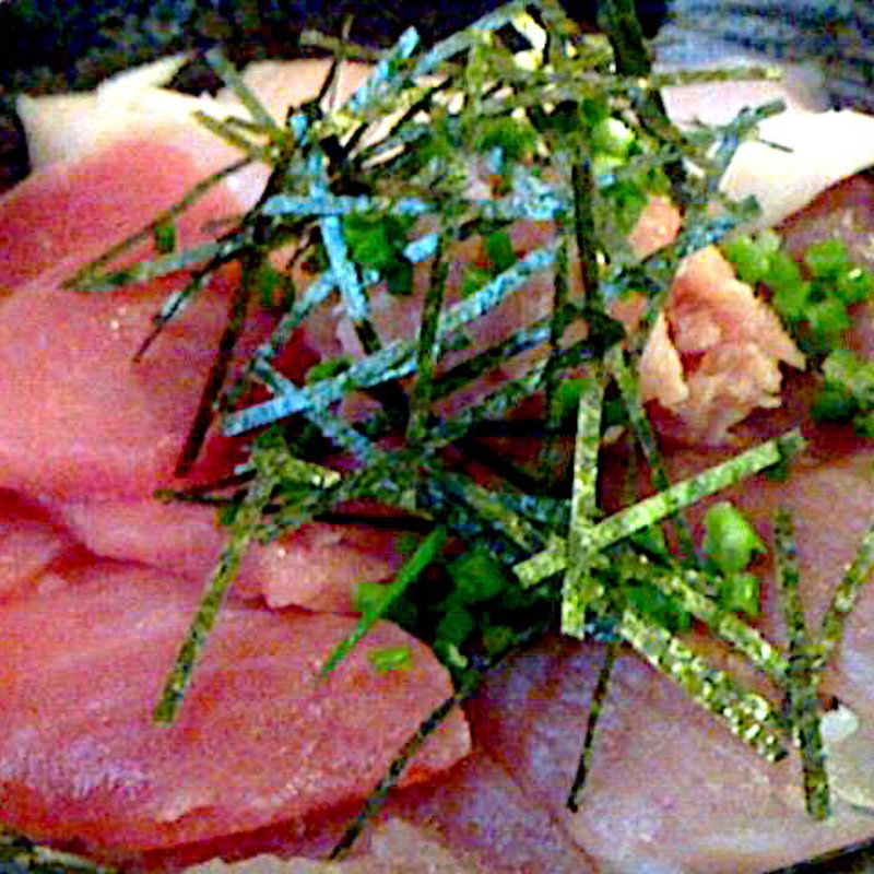 四種丼(まぐろ太郎)