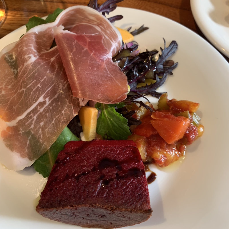 パスタランチのサラダ(ピエモンテ料理酒場 KOMO)