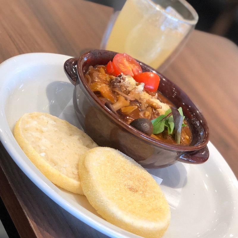 トリュフ香るきのこのシチュードハンバーグ　ランチ(メロウ ブラウン コーヒー イオンモール京都桂川店 （MELLOW BROWN COFFEE）)