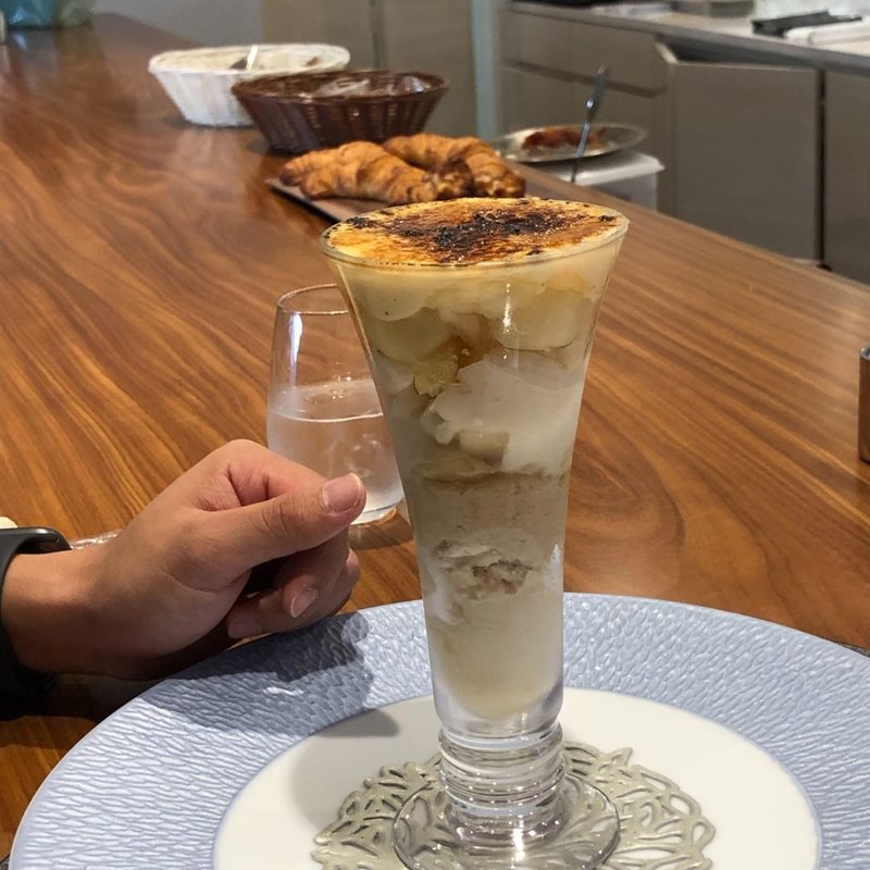 (EMME WINE BAR 表参道)