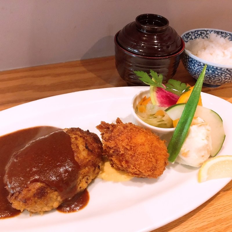 (ツムギキッチン)